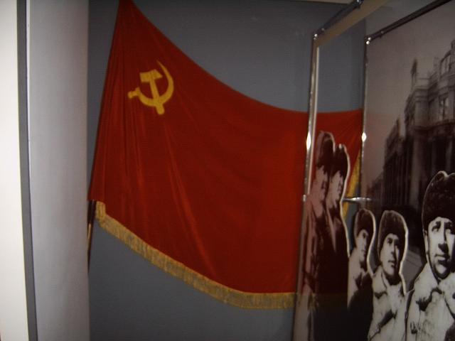e_66.jpg - Fahne der Sowjetunion