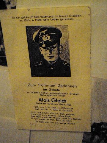 e_68.jpg - Gedenken an einen deutschen Soldaten