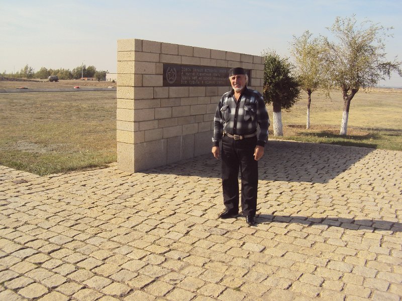 rossoschka (44).JPG - Zur Erinnerung - mein Taxifahrer David, ein Armenier aus Eriwan